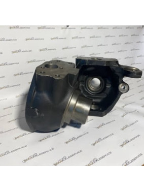 212.06.703.34 Кулак поворотний лівий DANA