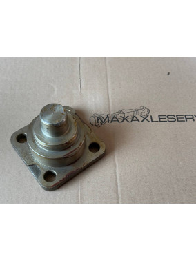 0.900.0894.9 Шкворень верх DEUTZ-FAHR