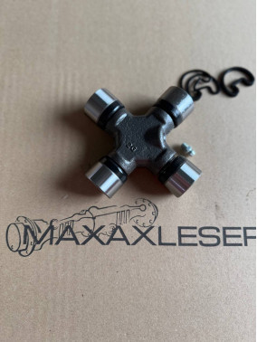 4237879M1 Хрестовина Massey Ferguson 4237879M1 Хрестовина Massey Ferguson