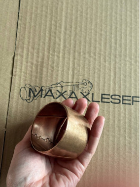 84381701 Втулка CASE